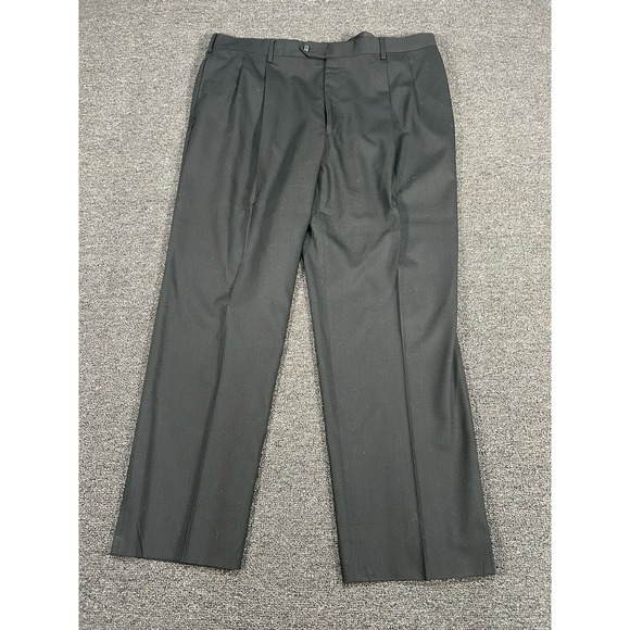 Jos A Bank 2 Piece Suit Men's 44R Pants 41x31 Black 100% Wool Business Pleated - Picture 13 of 16